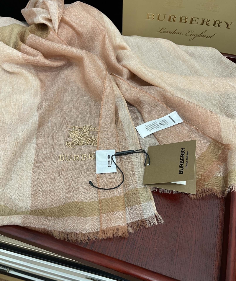 BURBERRY